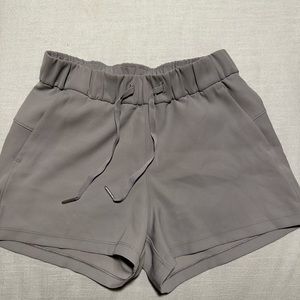 Lululemon Shorts Size 4